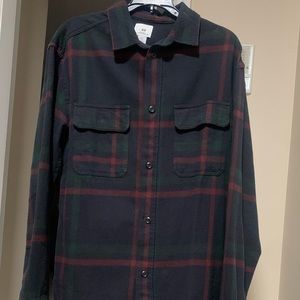 H & M Men's Relaxed Fit Flannel Button-Down Shirt